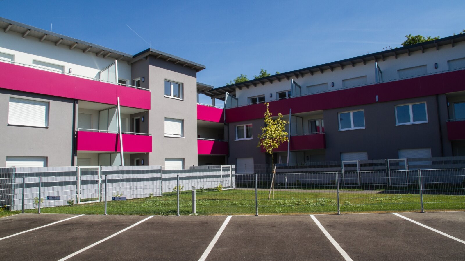 TOP ANGEBOT MIETWOHNUNG MISTELBACH MISTELPROMENADE - HIGHLIGHT: SCHWIMMINGPOOL AM DACH! AB 01.01.2026 TOP ANGEBOT MIETWOHNUNG MISTELBACH MISTELPROMENADE - HIGHLIGHT: SCHWIMMINGPOOL AM DACH! AB 01.01.2026